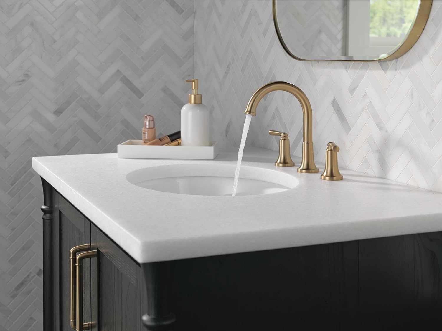 Delta Saylor Brushed Gold Bathroom Faucet 3 Hole